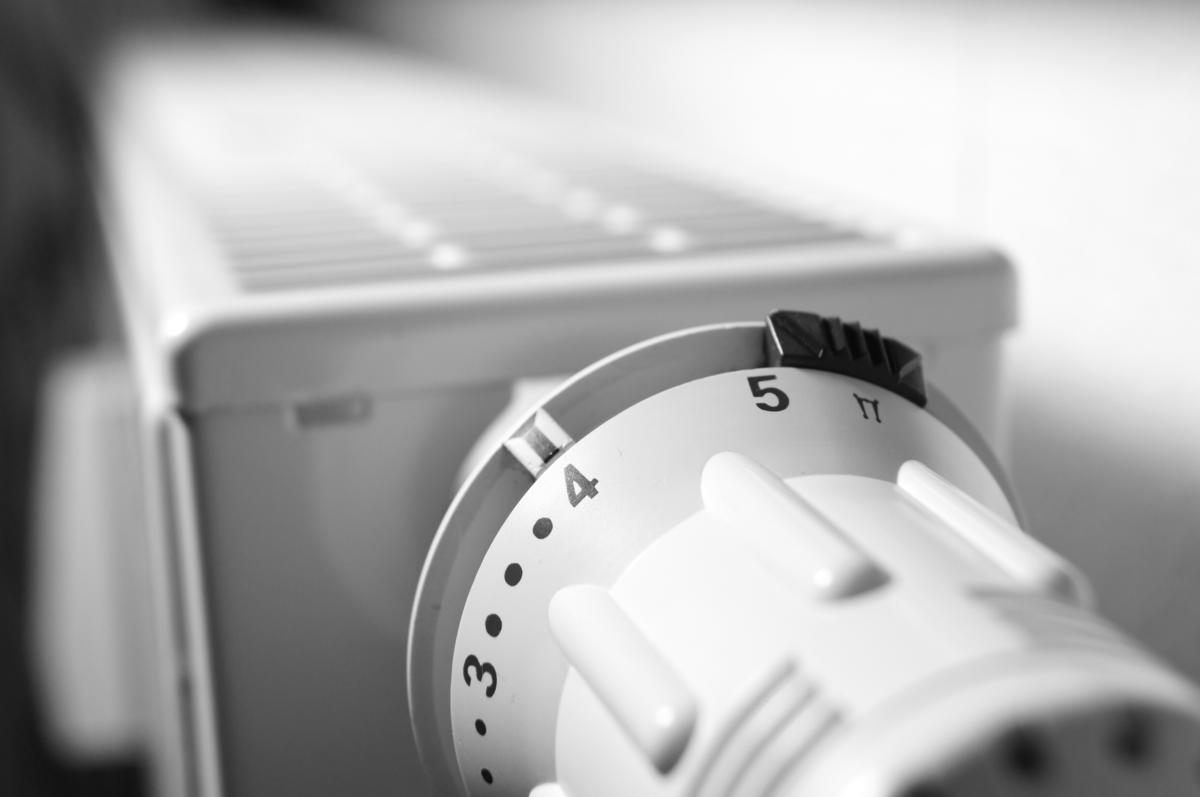 Quel radiateur choisir entre inertie sèche ou fluide ? Saint-Louis